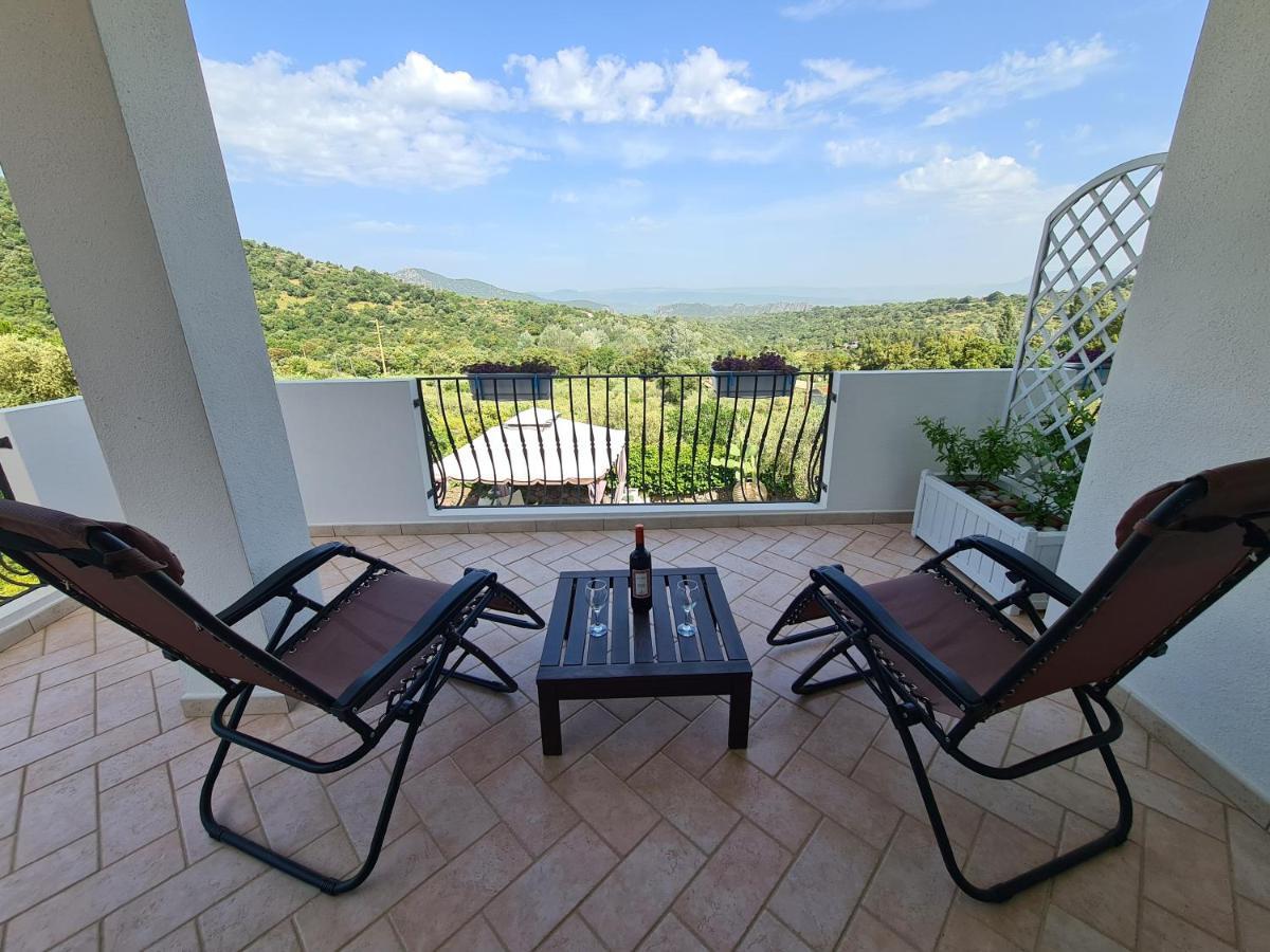 B&B Tiscali Dorgali Ngoại thất bức ảnh