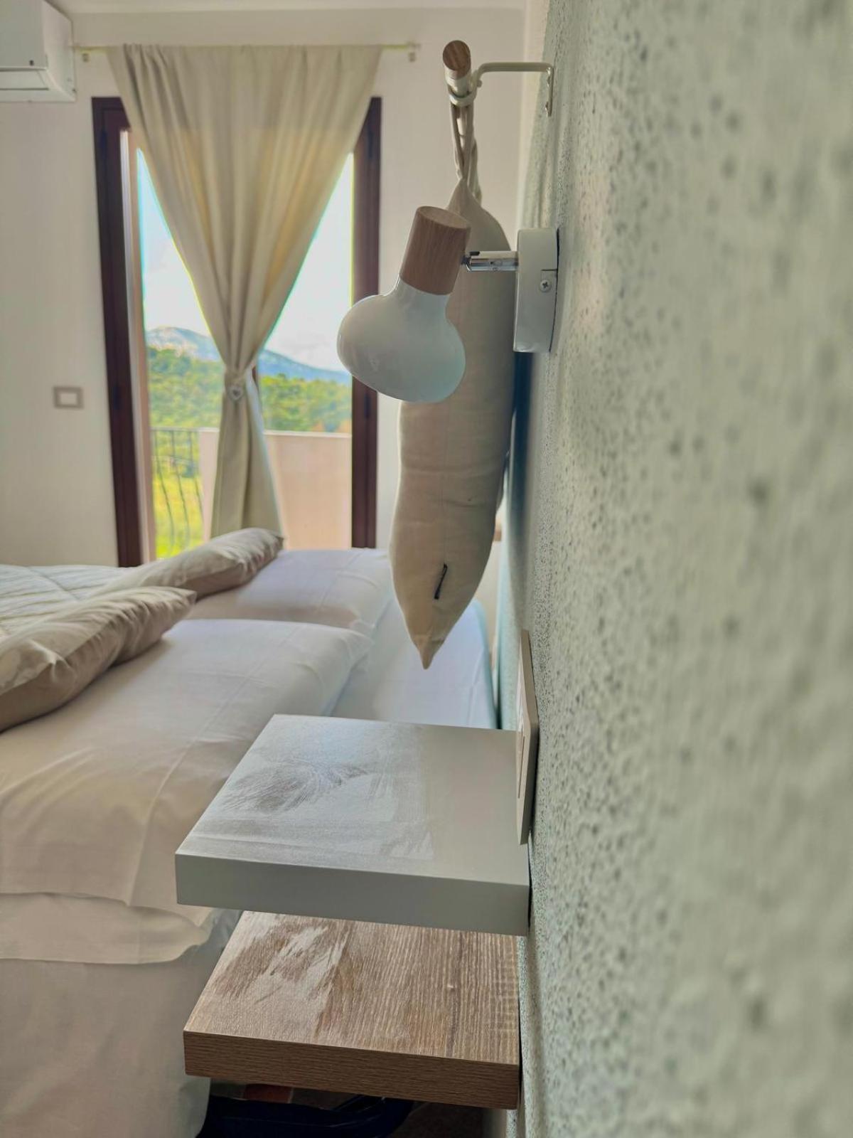 B&B Tiscali Dorgali Ngoại thất bức ảnh