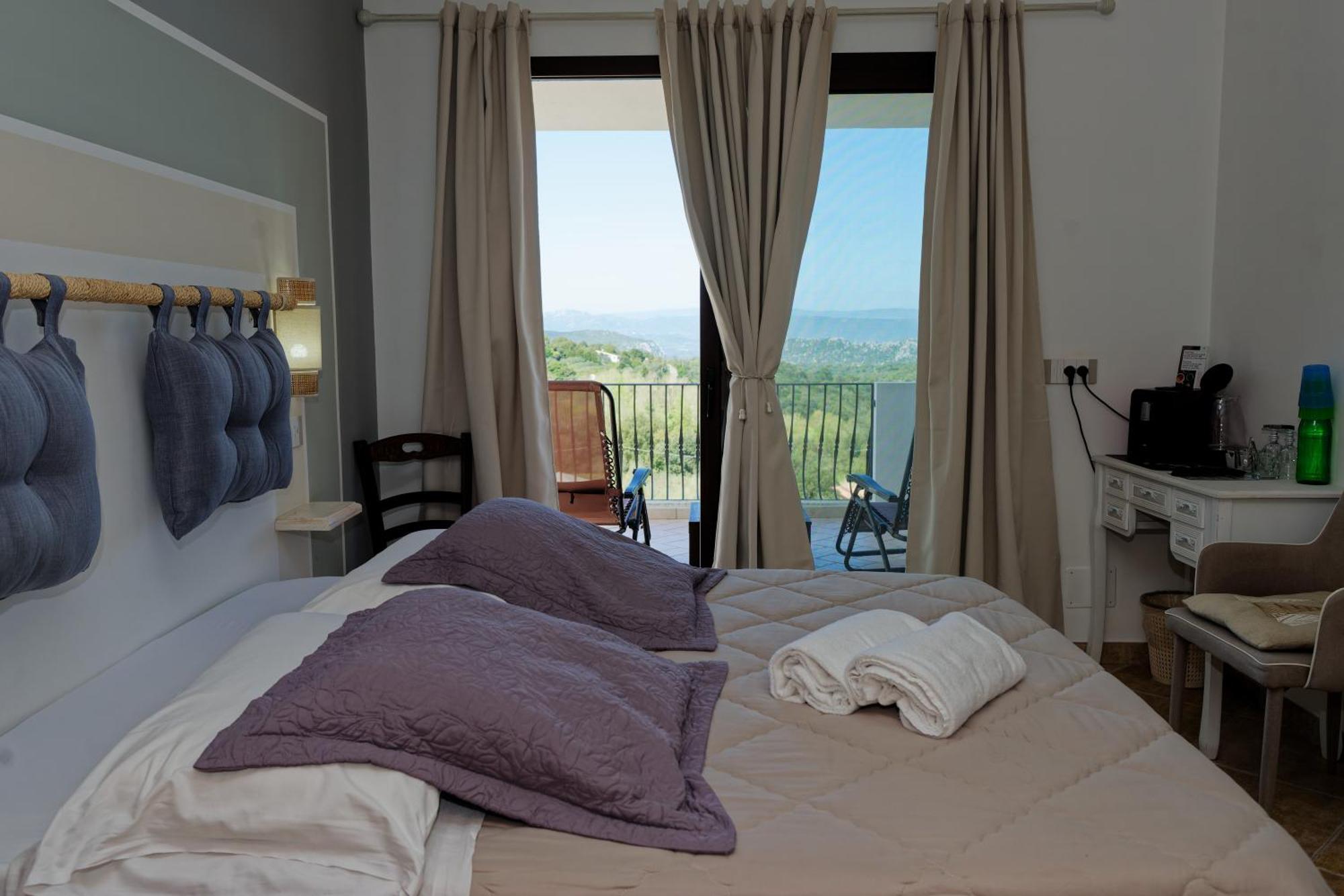 B&B Tiscali Dorgali Ngoại thất bức ảnh