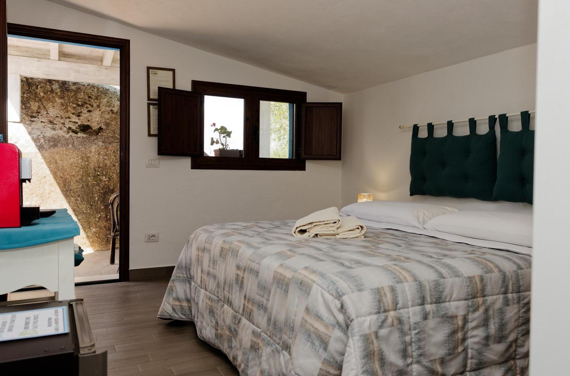 B&B Tiscali Dorgali Ngoại thất bức ảnh