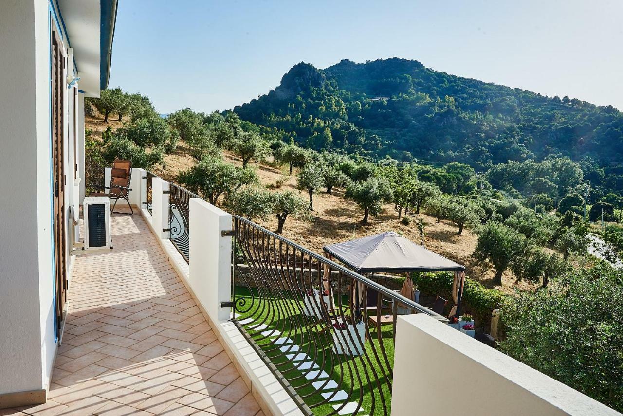B&B Tiscali Dorgali Ngoại thất bức ảnh