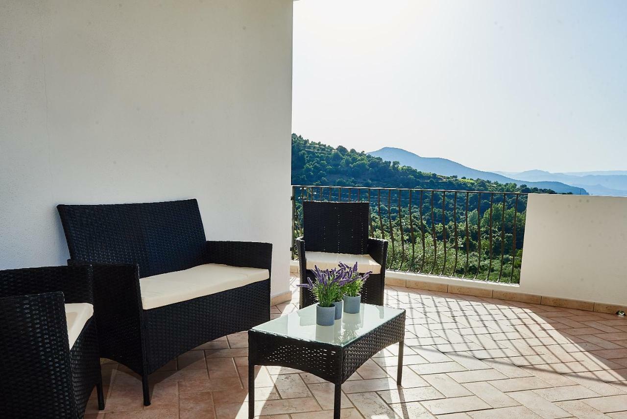 B&B Tiscali Dorgali Ngoại thất bức ảnh